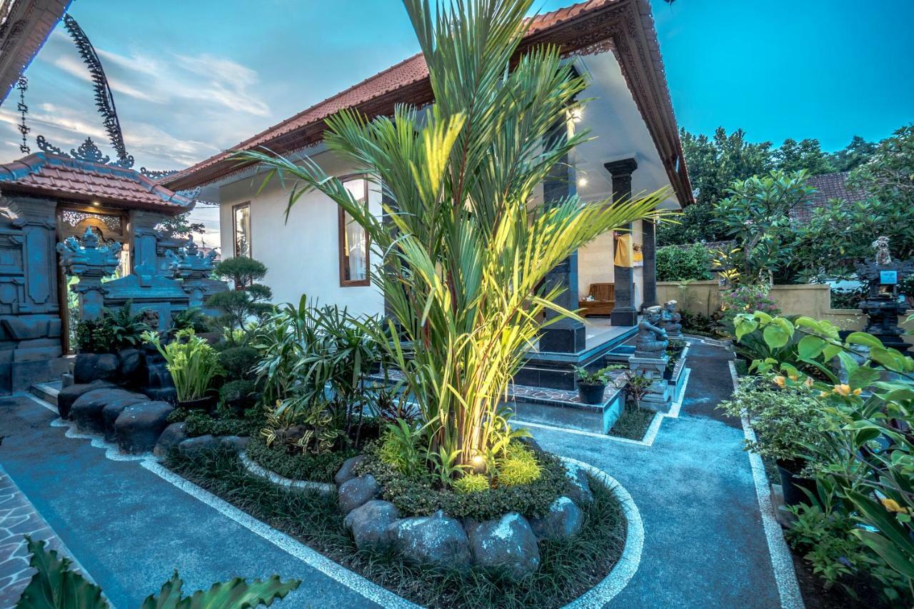 Putri Sari Holiday park Ubud (Bali)